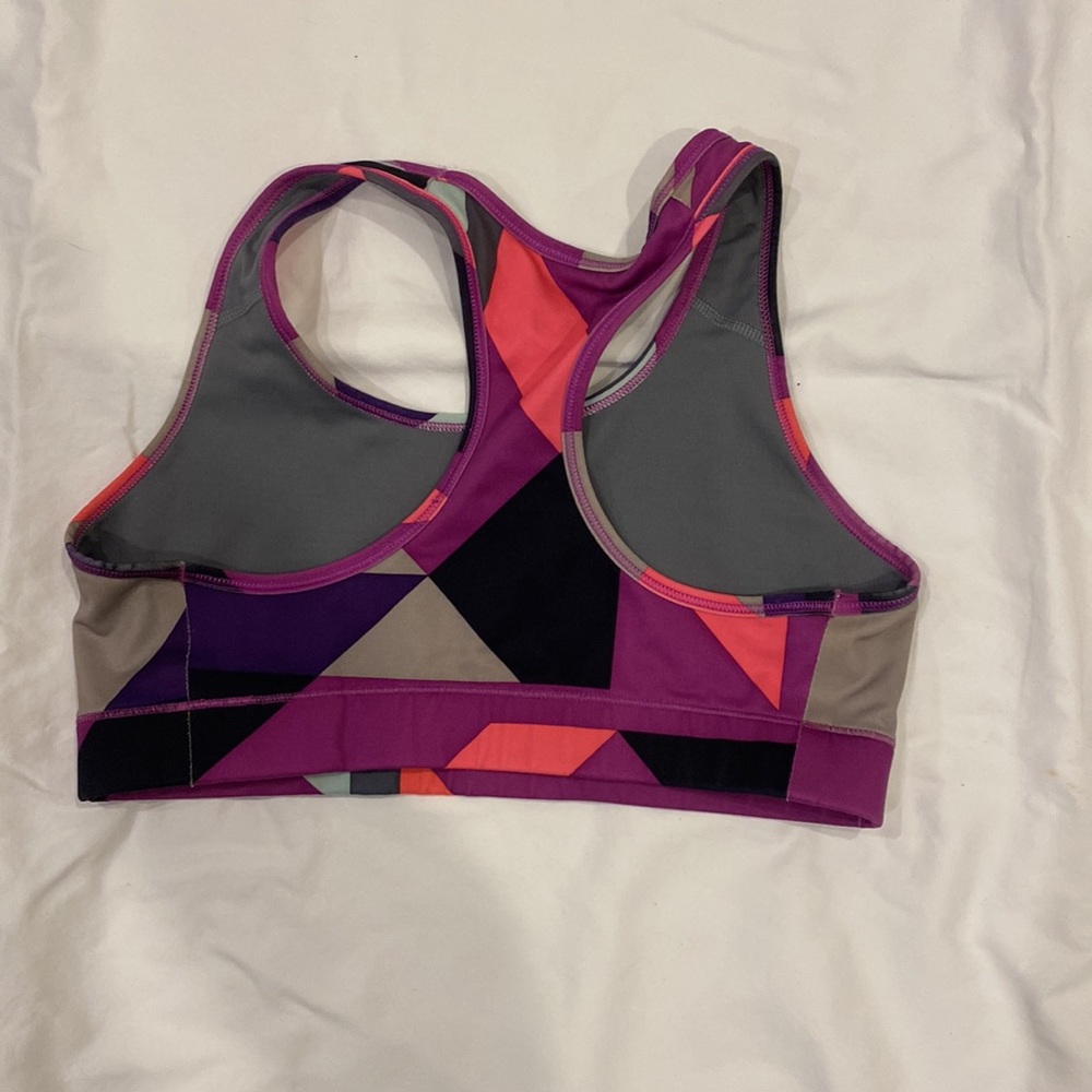 nike - Picture 2 of 2